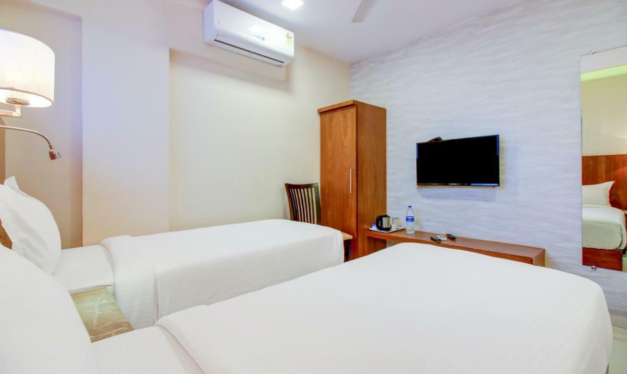 Hotel Oxford Bombaim Exterior foto